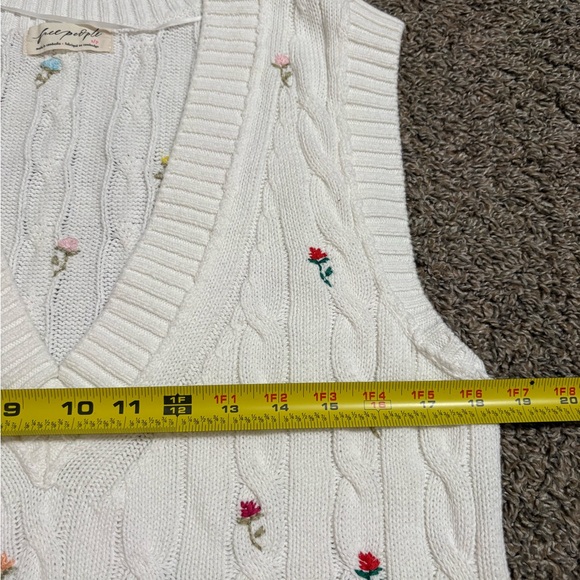 Free People White Knit Top with Blue Floral Accent - Picture 5 of 8